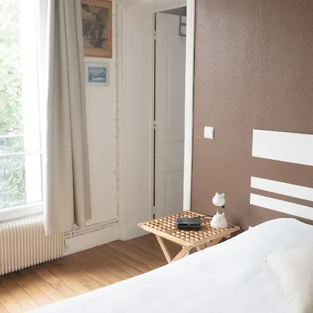 Beautiful Charming And Bright Apt 5 Min From Paris